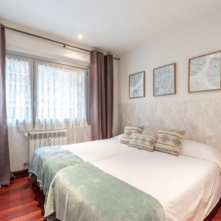 Appartement Amplio Y Acogedor Junto A Plaza Zabalburu à Bilbao Extérieur photo