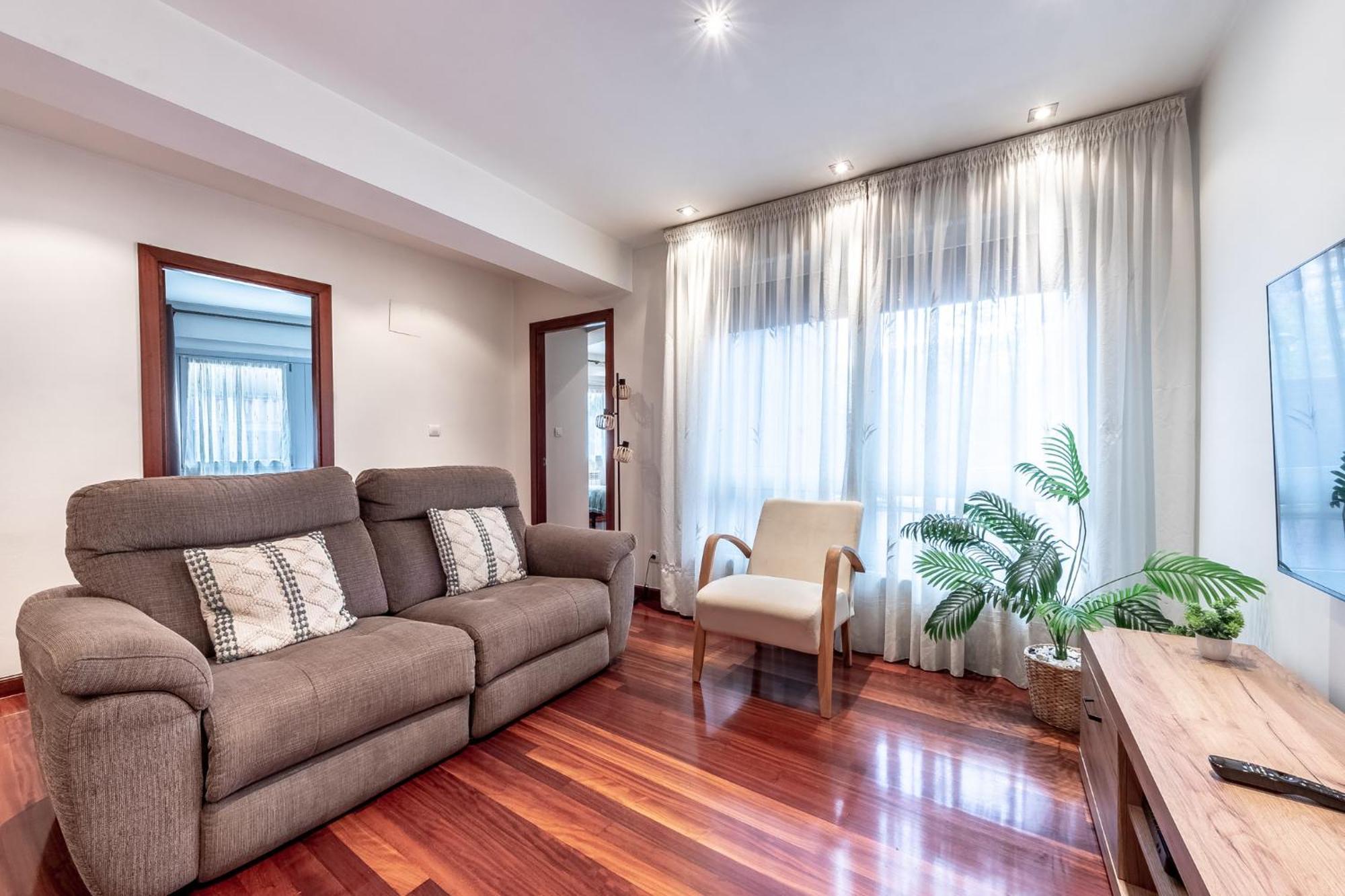 Appartement Amplio Y Acogedor Junto A Plaza Zabalburu à Bilbao Extérieur photo