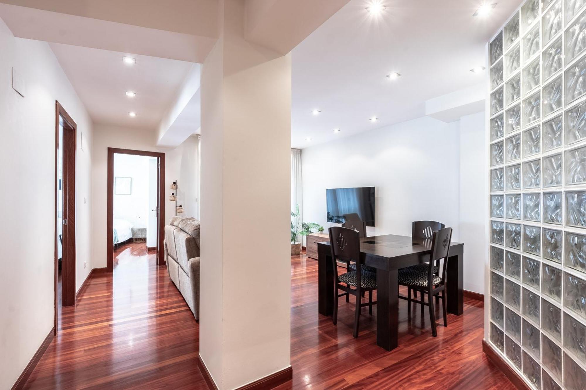 Appartement Amplio Y Acogedor Junto A Plaza Zabalburu à Bilbao Extérieur photo