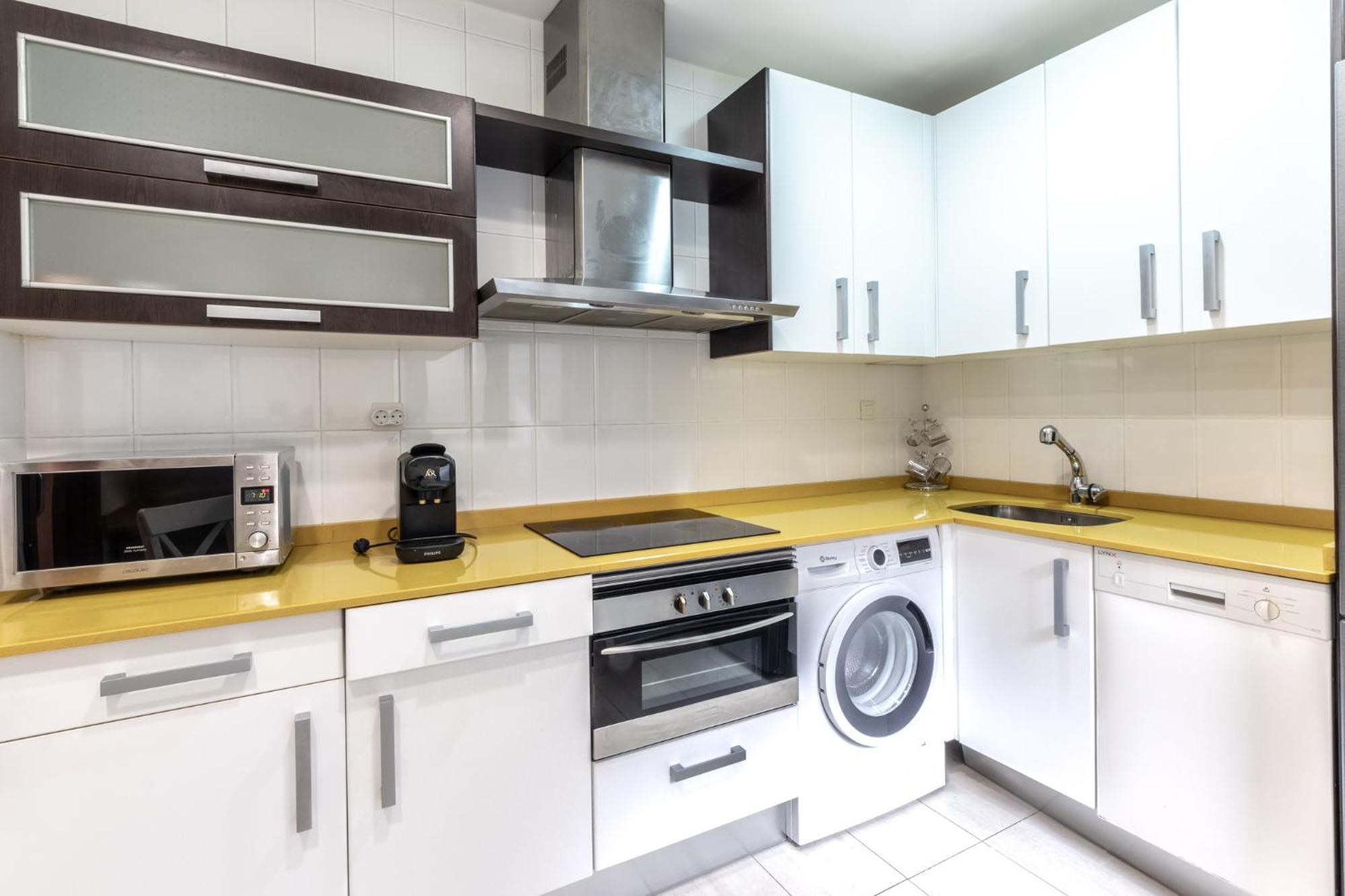 Appartement Amplio Y Acogedor Junto A Plaza Zabalburu à Bilbao Extérieur photo